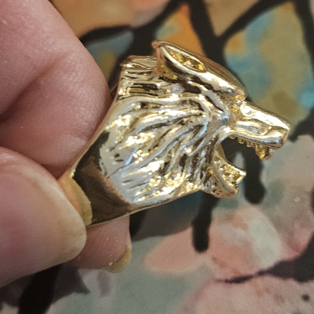 Gold Wolf Head Signet Ring - Men's Accessory